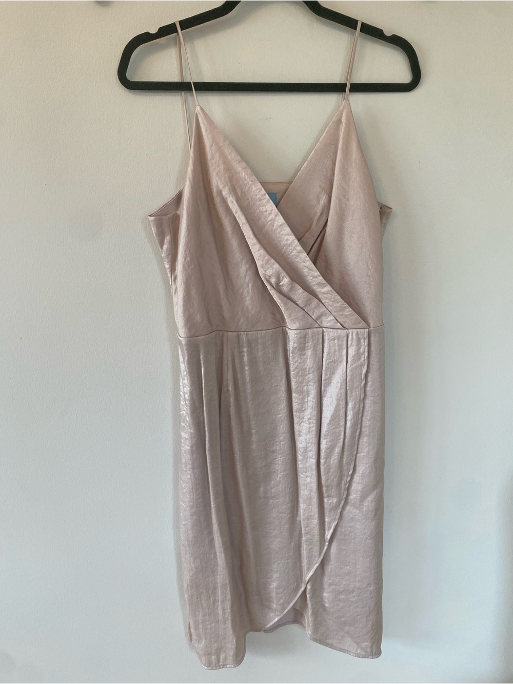 CeCe Champagne wrap Dress w/ subtle metallic sheen - thin straps - wedding guest - Picture 4 of 6